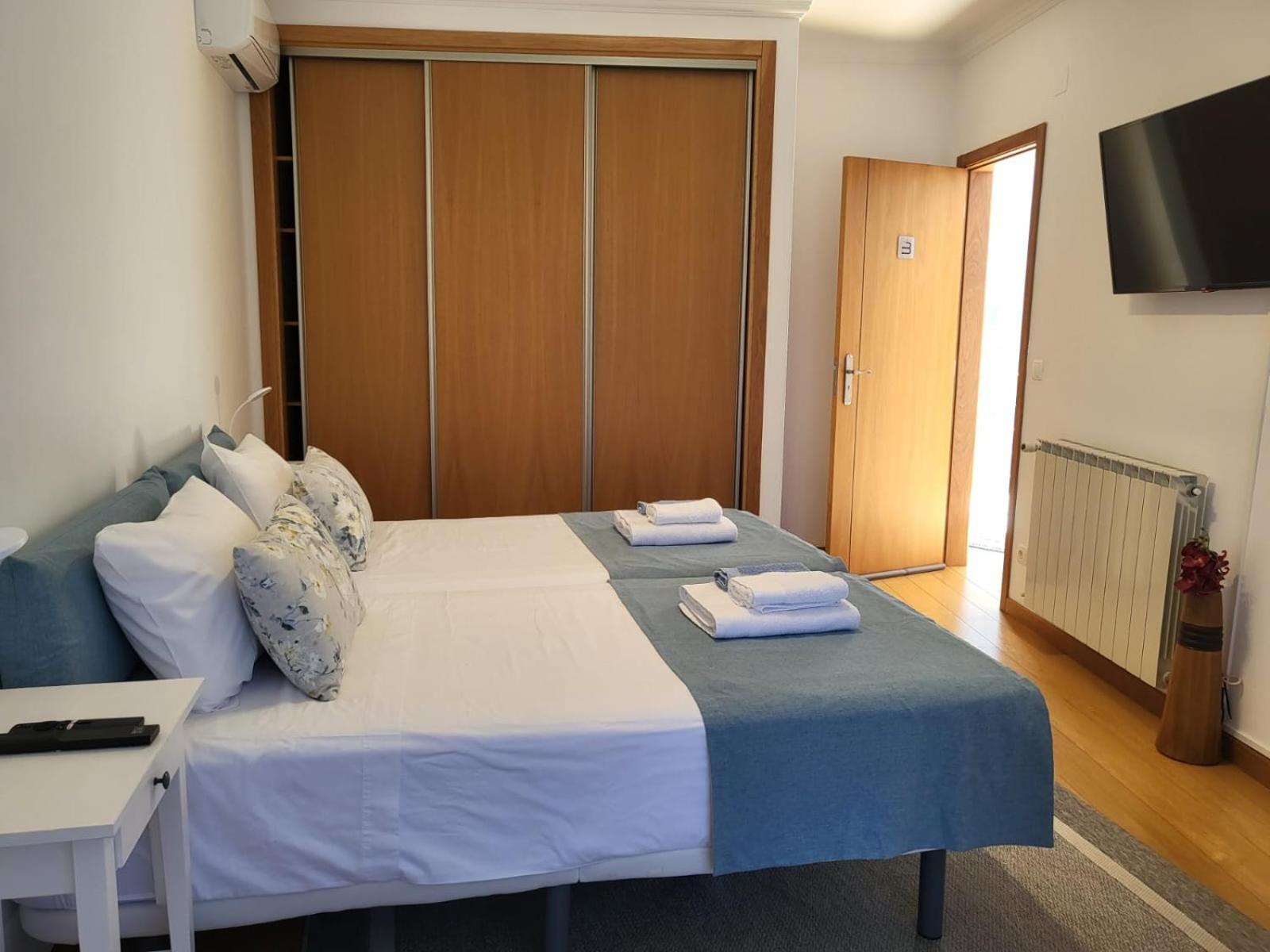Hotel Blue Bird House - Bbh Figueira da Foz Esterno foto